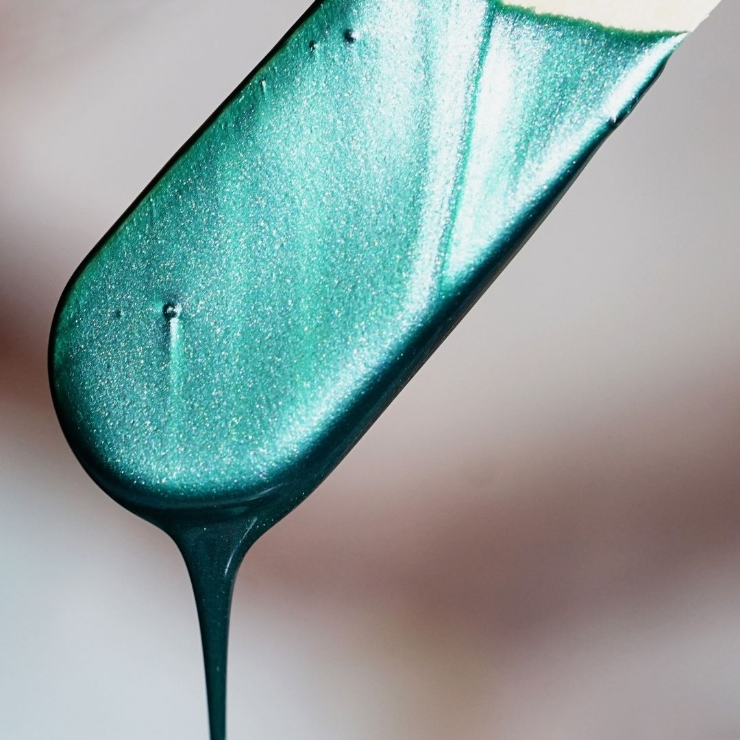 Why Waxing is Best For Your Brows